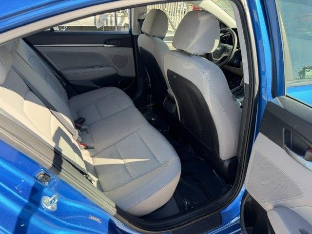 Hyundai Elantra Value Edition 6A 2017