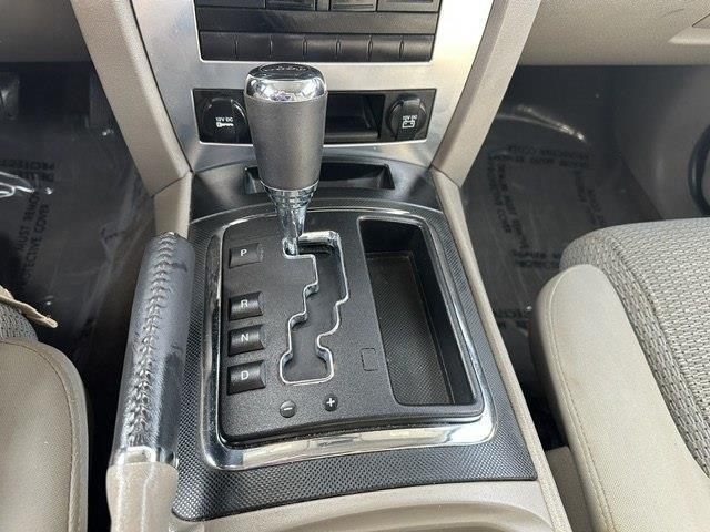 Jeep Commander Sport 4WD 2010