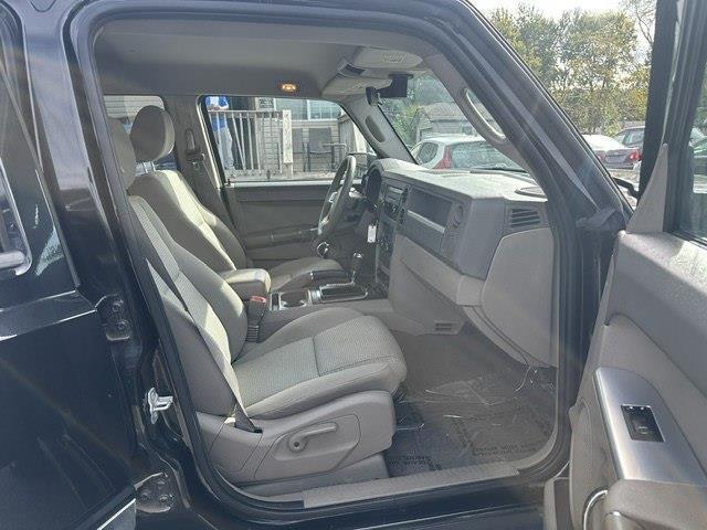 Jeep Commander Sport 4WD 2010