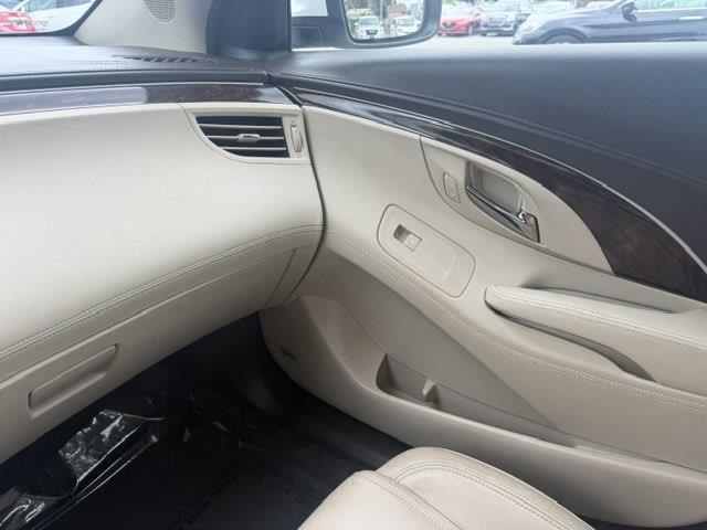 Buick LaCrosse Premium Package 2, w/Leather 2014