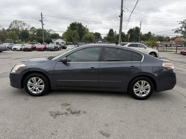 Nissan Altima 2.5 S 2010