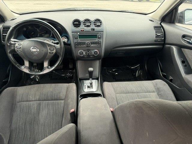 Nissan Altima 2.5 S 2010