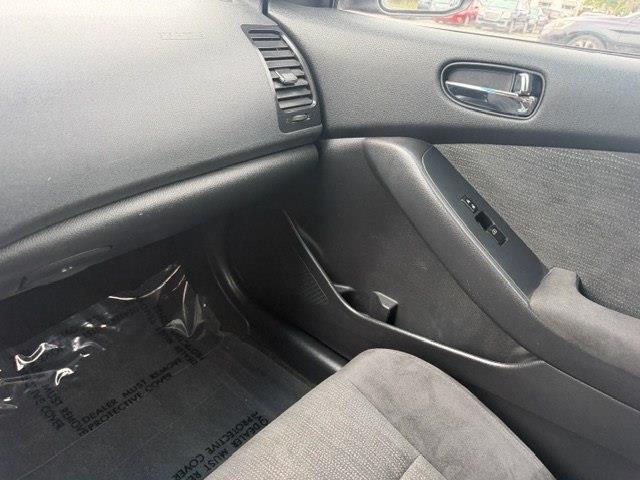 Nissan Altima 2.5 S 2010