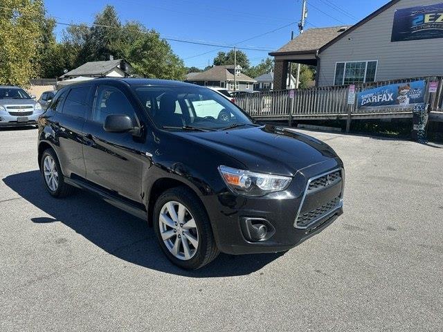 Mitsubishi Outlander Sport ES 2WD 2014