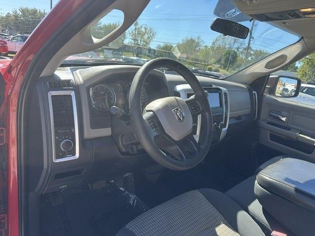 RAM 1500 SLT Quad Cab 4WD 2012