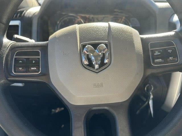 RAM 1500 SLT Quad Cab 4WD 2012