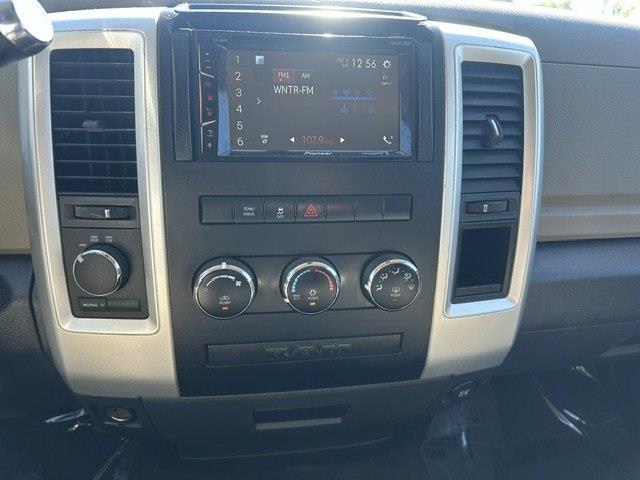 RAM 1500 SLT Quad Cab 4WD 2012