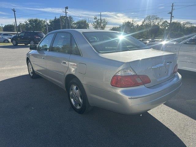 Toyota Avalon XLS 2004