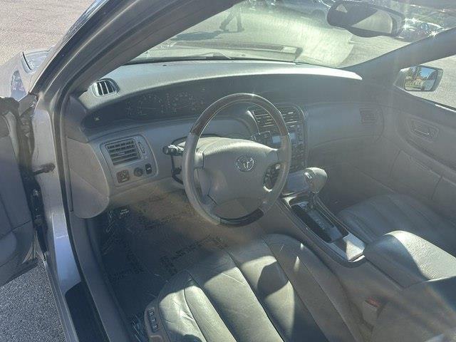 Toyota Avalon XLS 2004