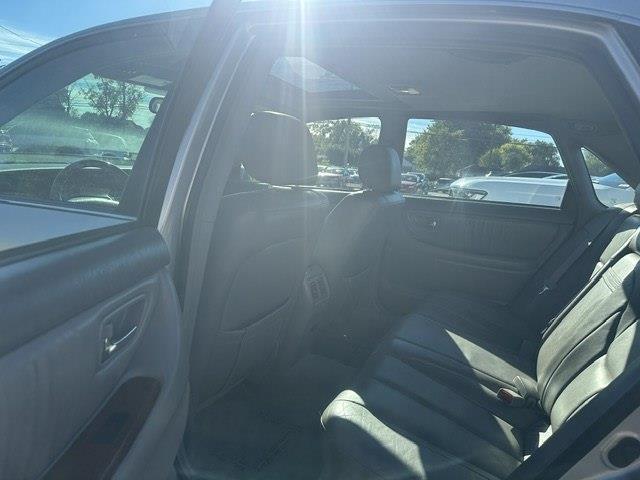 Toyota Avalon XLS 2004