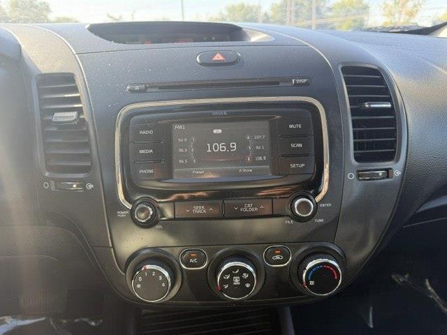 Kia Forte LX 6A 2017