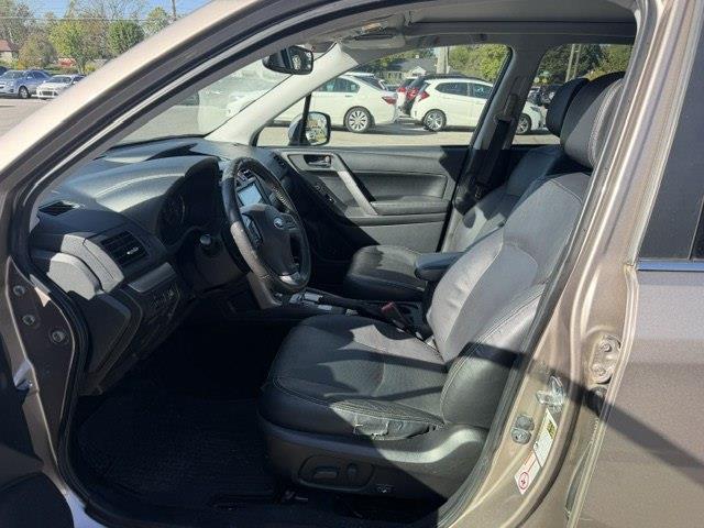 Subaru Forester 2.5i Touring 2015