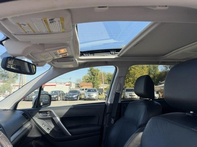 Subaru Forester 2.5i Touring 2015