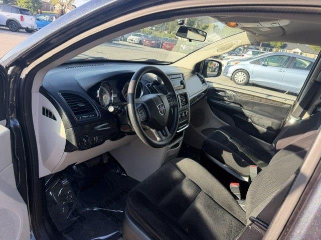 Dodge Grand Caravan SE 2014
