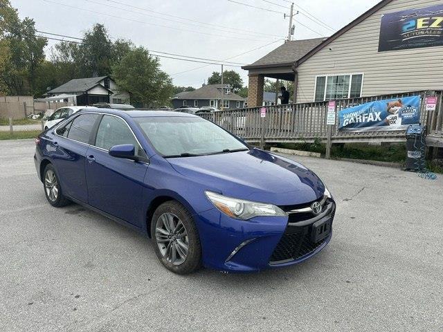 Toyota Camry SE 2016