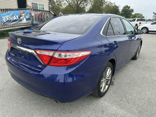 Toyota Camry SE 2016
