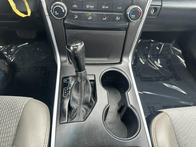 Toyota Camry SE 2016