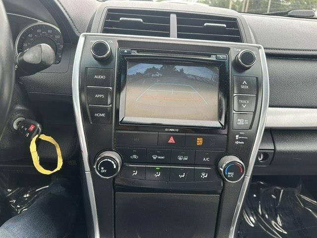 Toyota Camry SE 2016
