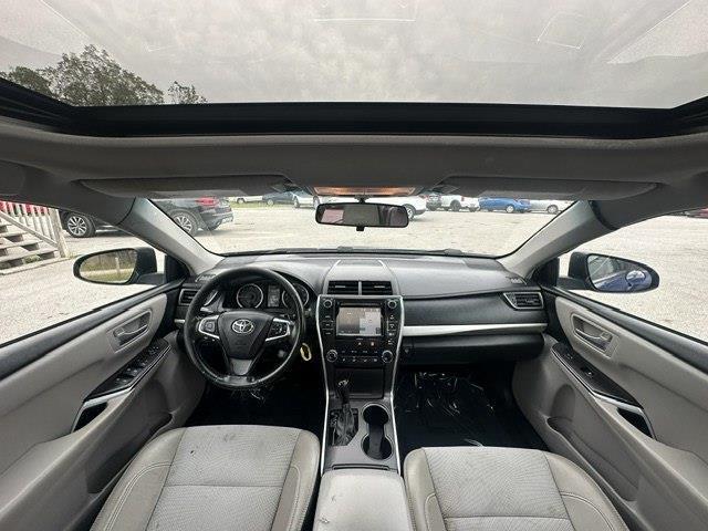 Toyota Camry SE 2016
