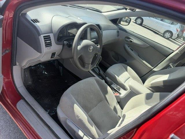 Toyota Corolla LE 4-Speed AT 2009