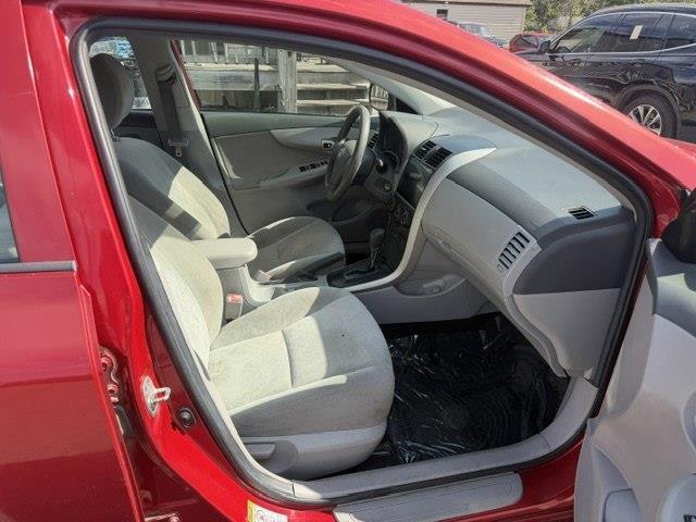 Toyota Corolla LE 4-Speed AT 2009