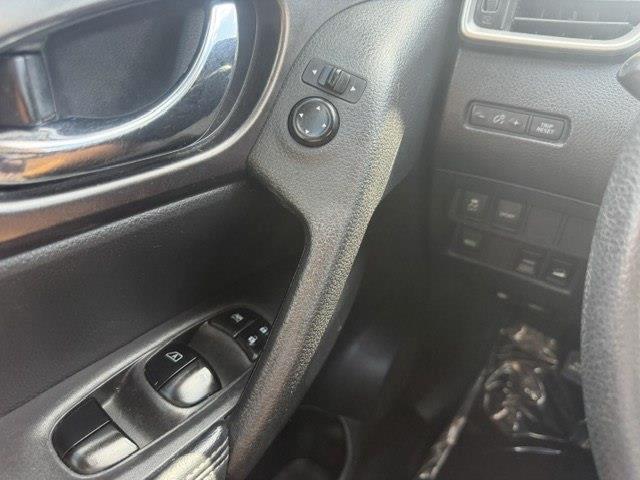 Nissan Rogue S AWD 2016
