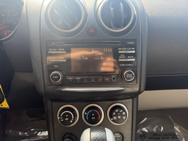 Nissan Rogue S 2WD 2012