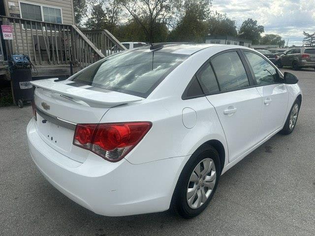 Chevrolet Cruze LS Auto 2015