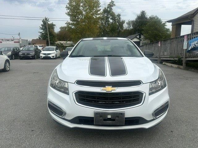Chevrolet Cruze LS Auto 2015