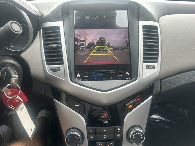 Chevrolet Cruze LS Auto 2015