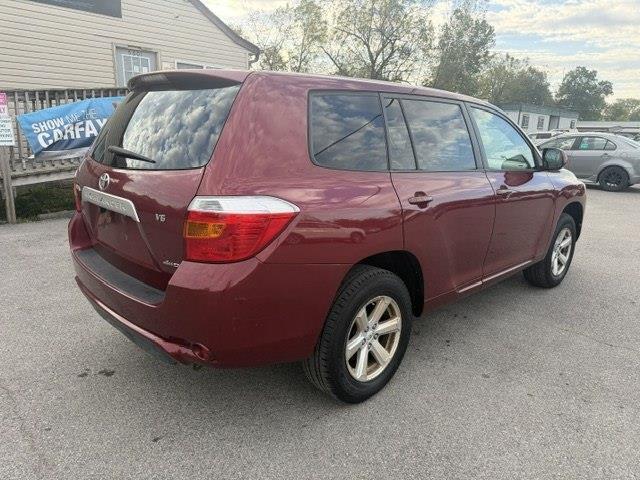 Toyota Highlander Base 4WD 2008
