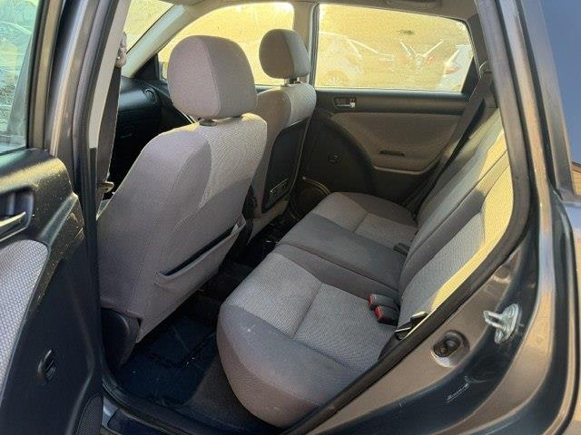 Toyota Matrix XR 2WD 2005