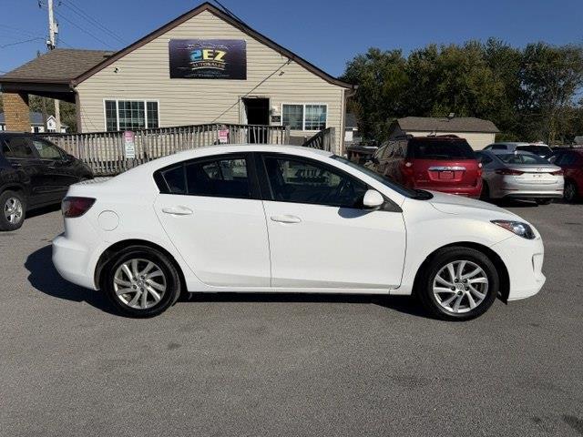 Mazda MAZDA3 i Touring 4-door 2012