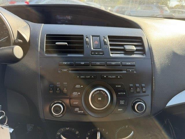 Mazda MAZDA3 i Touring 4-door 2012