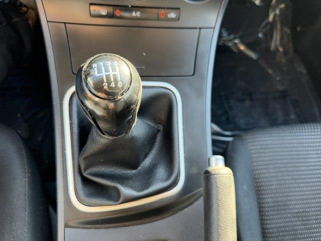 Mazda MAZDA3 i Touring 4-door 2012