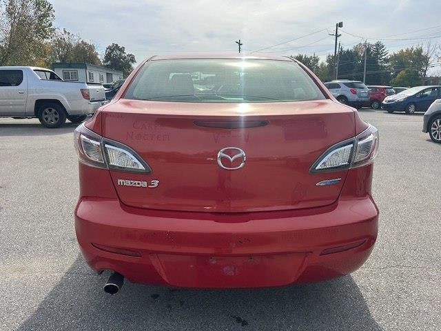 Mazda MAZDA3 i Touring AT 4-Door 2013
