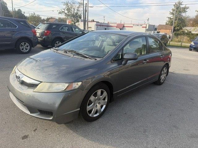 Honda Civic LX Sedan 5-Speed AT 2010