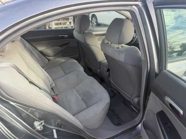 Honda Civic LX Sedan 5-Speed AT 2010
