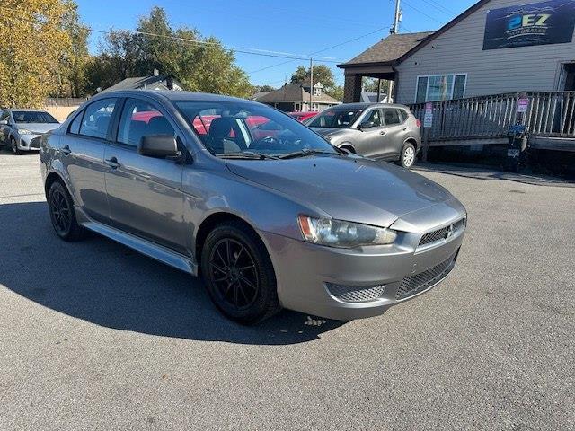 Mitsubishi Lancer ES 2014