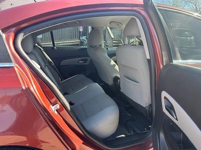 Chevrolet Cruze 1LT 2012