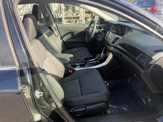 Honda Accord LX Sedan CVT 2017