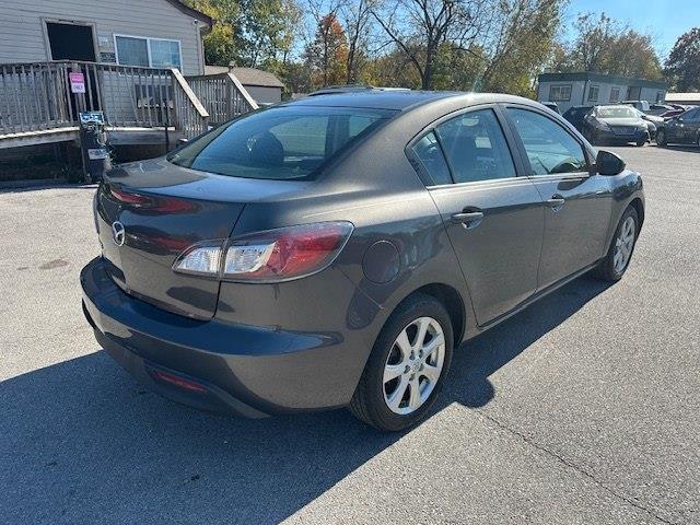 Mazda MAZDA3 i Touring 4-door 2010