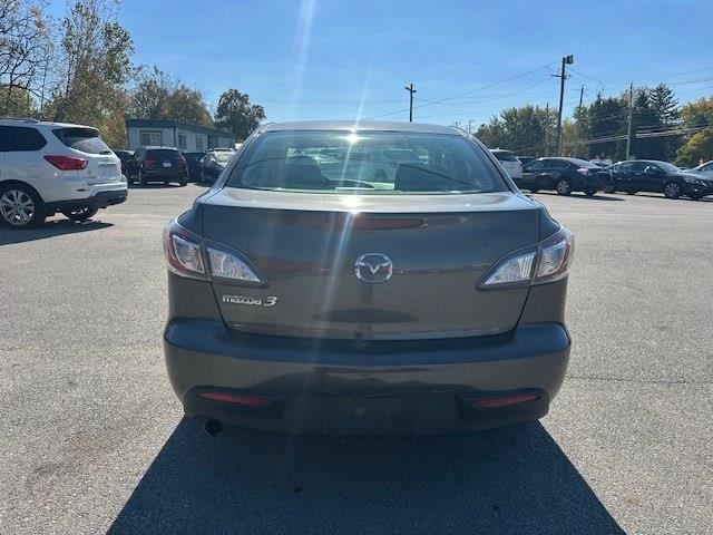 Mazda MAZDA3 i Touring 4-door 2010