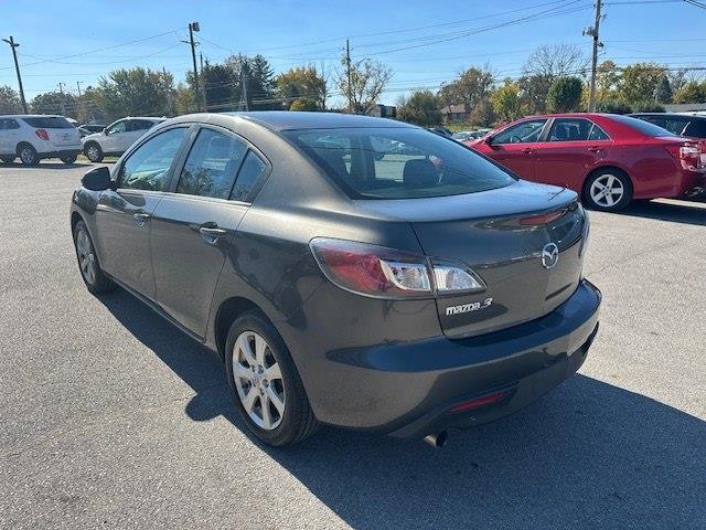 Mazda MAZDA3 i Touring 4-door 2010