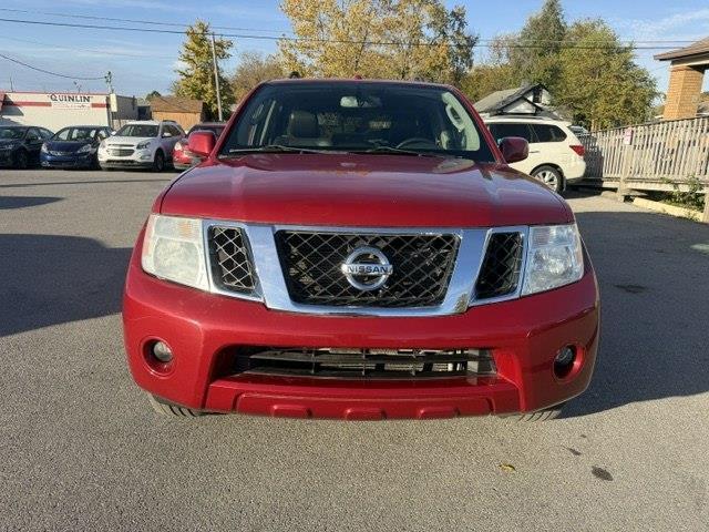 Nissan Pathfinder Silver Edition 4WD 2011