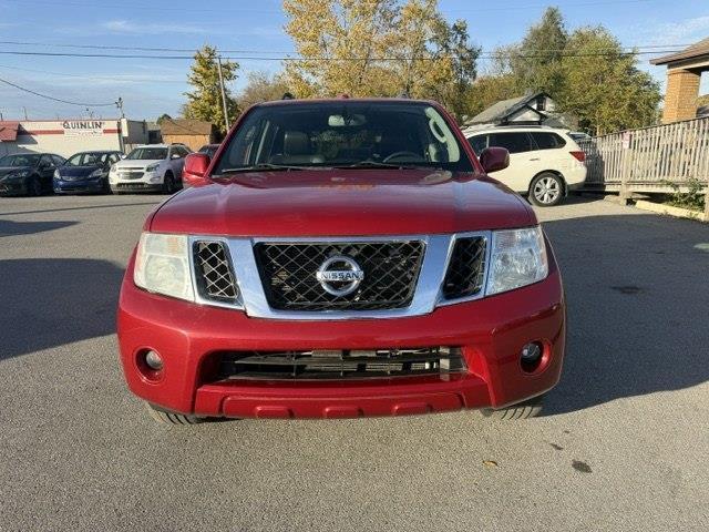 Nissan Pathfinder Silver Edition 4WD 2011
