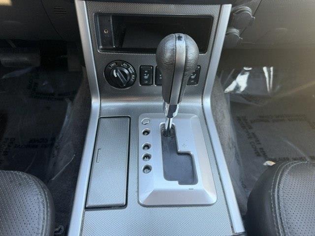 Nissan Pathfinder Silver Edition 4WD 2011