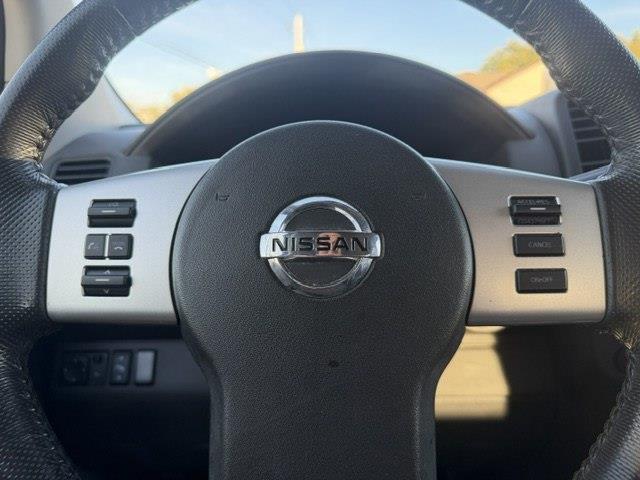 Nissan Pathfinder Silver Edition 4WD 2011