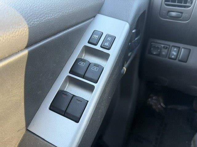 Nissan Pathfinder Silver Edition 4WD 2011