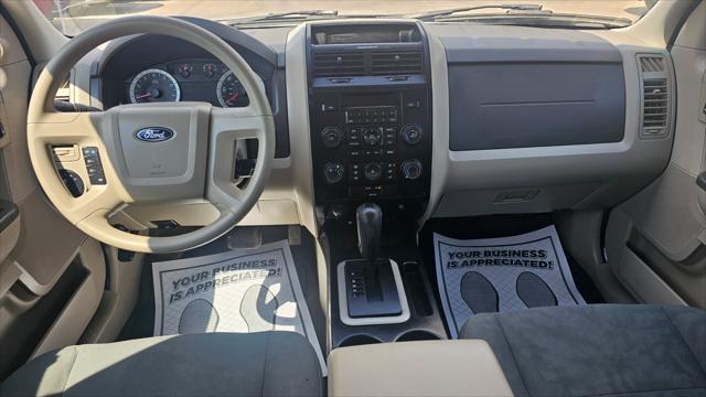 Ford Escape  2012